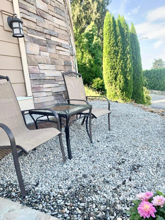 Mountain Retreat 3 Bedroom Garden House Near Heritage Park, Coliseum , Hwy 1, Fishing, Cultus Lake Chilliwack Extérieur photo